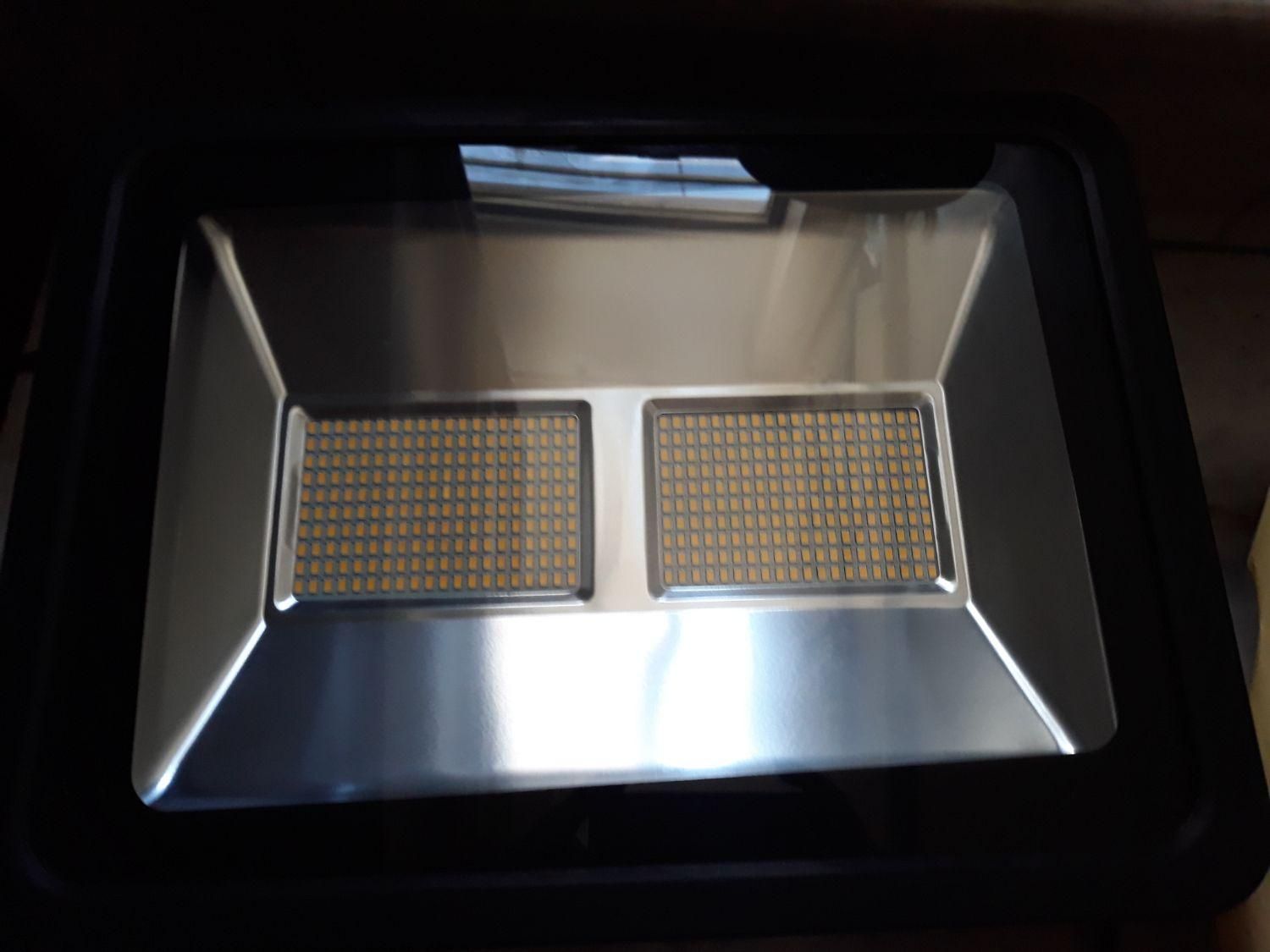 پرژکتور LED 200w تکنوتل 2 عدد|لامپ و چراغ|تهران, شهرک ولیعصر جنوبی|دیوار