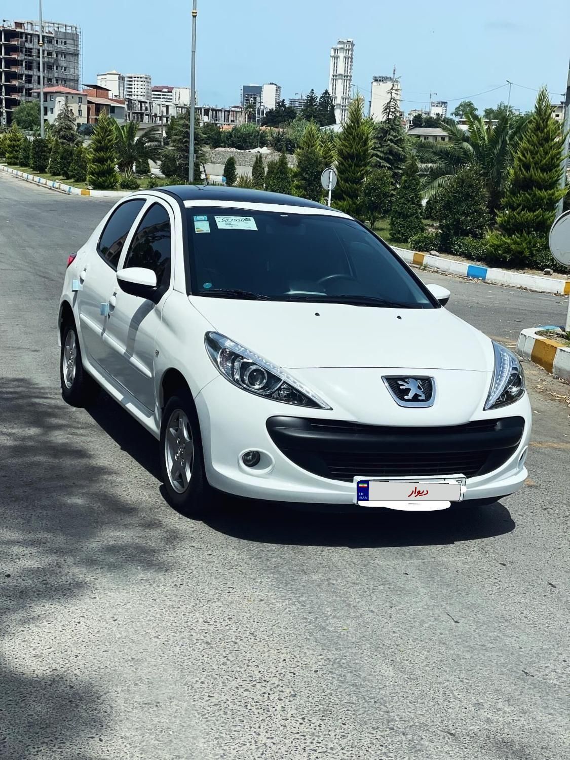 ۲۰۷ مدل ۱۴۰۴|خودرو سواری و وانت|بندرعباس, |دیوار