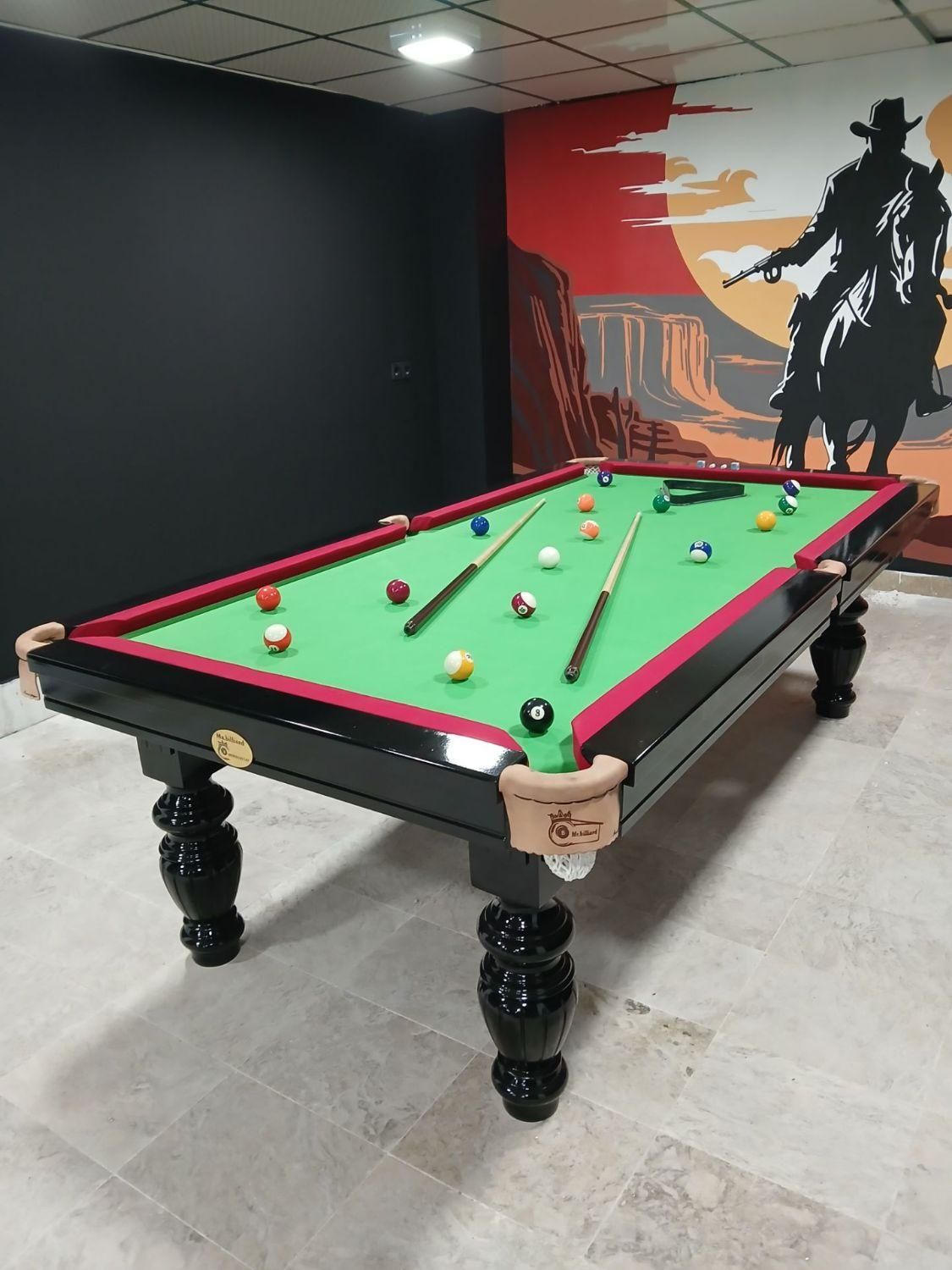 میز با لوازم اورجینال وارداتی بیلیارد|ورزش‌های توپی|رویان, |دیوار