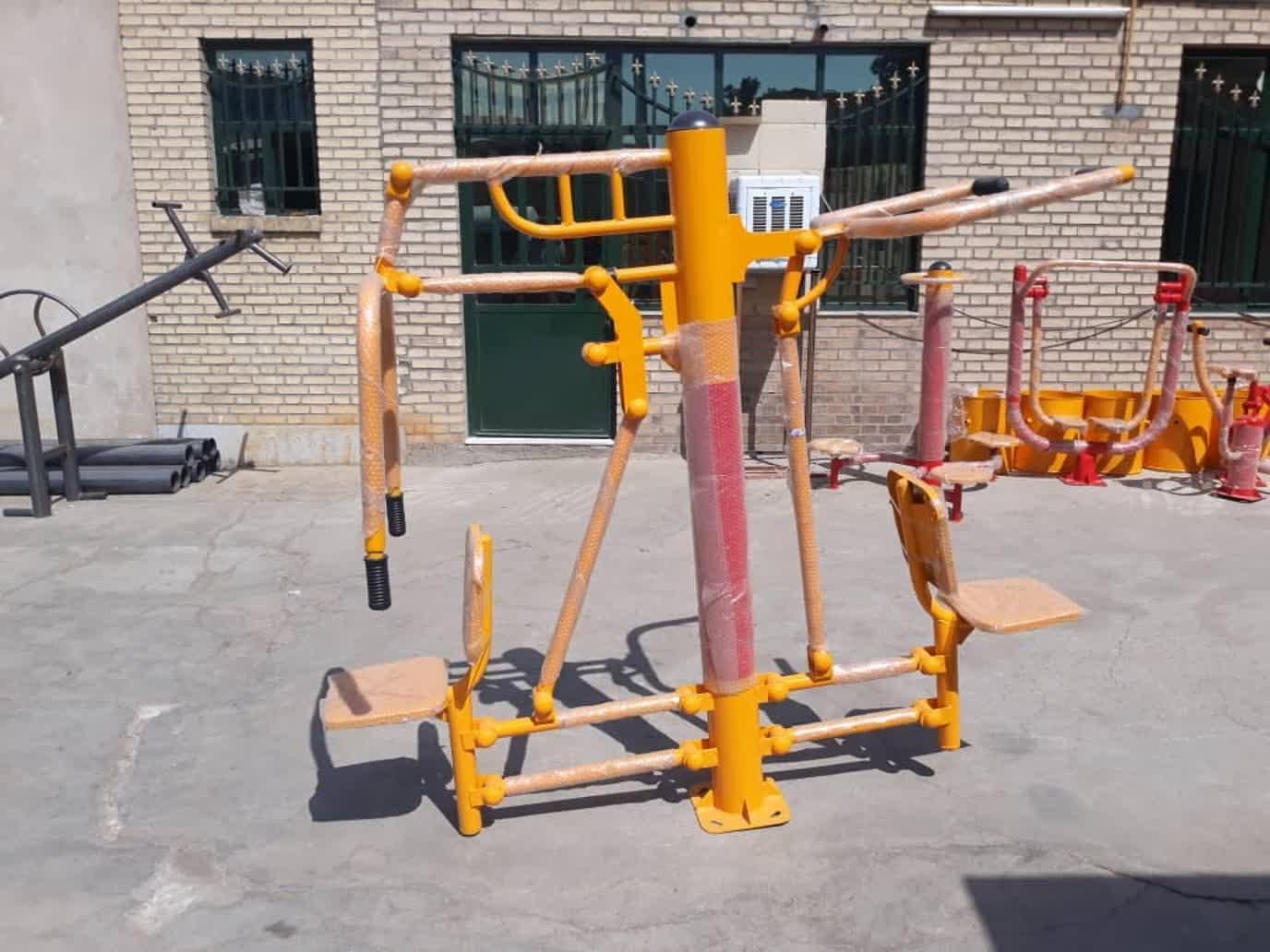 دستگاه های فلزی بدنسازی پارکی ویلایی مقاوم ورزشی|فروشگاه و مغازه|شاهرود, |دیوار