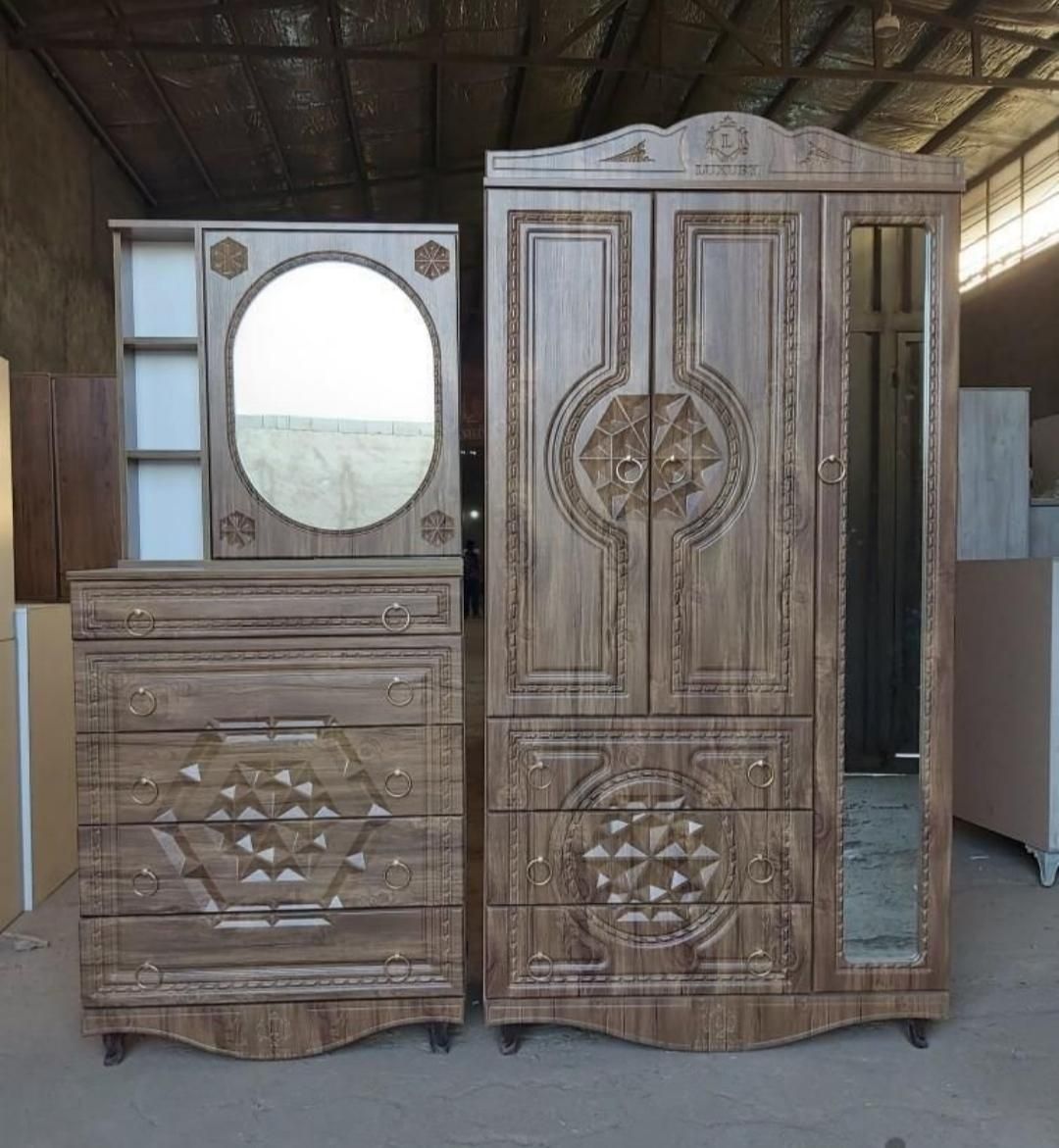 جا رختی کمد دراور اینه دار|جاکفشی، کمد، دراور|چهارباغ, |دیوار