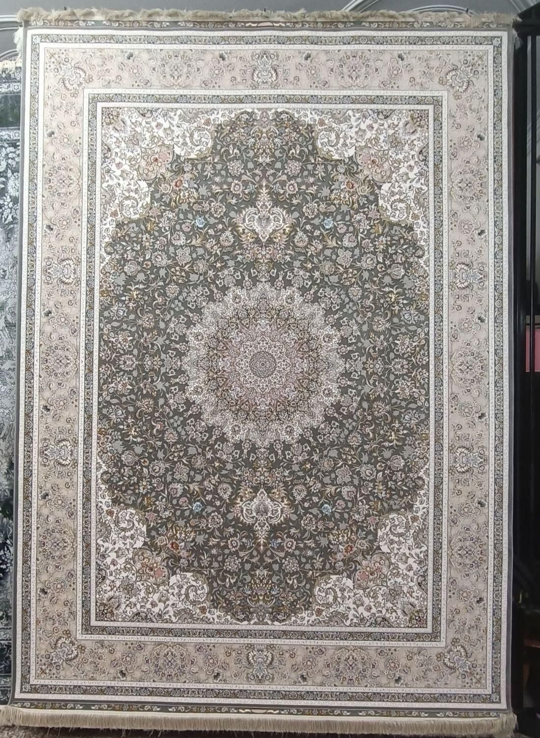 سرای فرش کوروش|فرش|زنجان, |دیوار