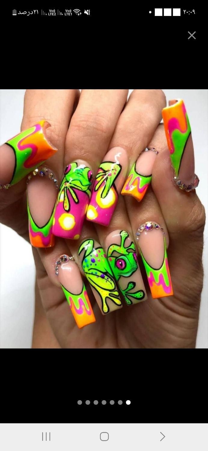 خدمات آموزش کاشت ناخن فول تخصصی آکواریومی|خدمات آرایشگری و زیبایی|کرج, گلشهر|دیوار