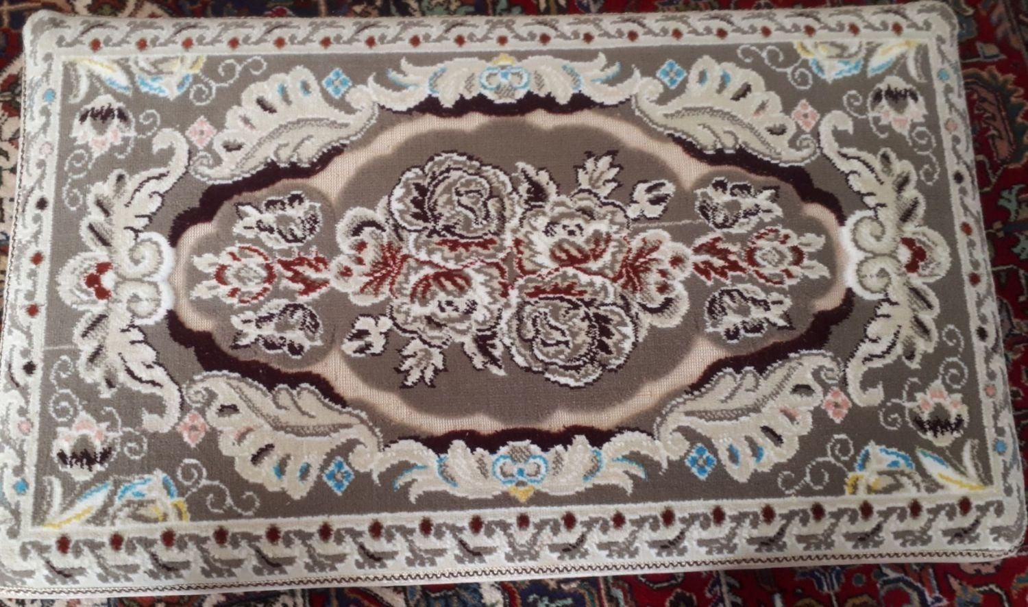 پشتی نو نو زیپ دار|پشتی|میانه, |دیوار