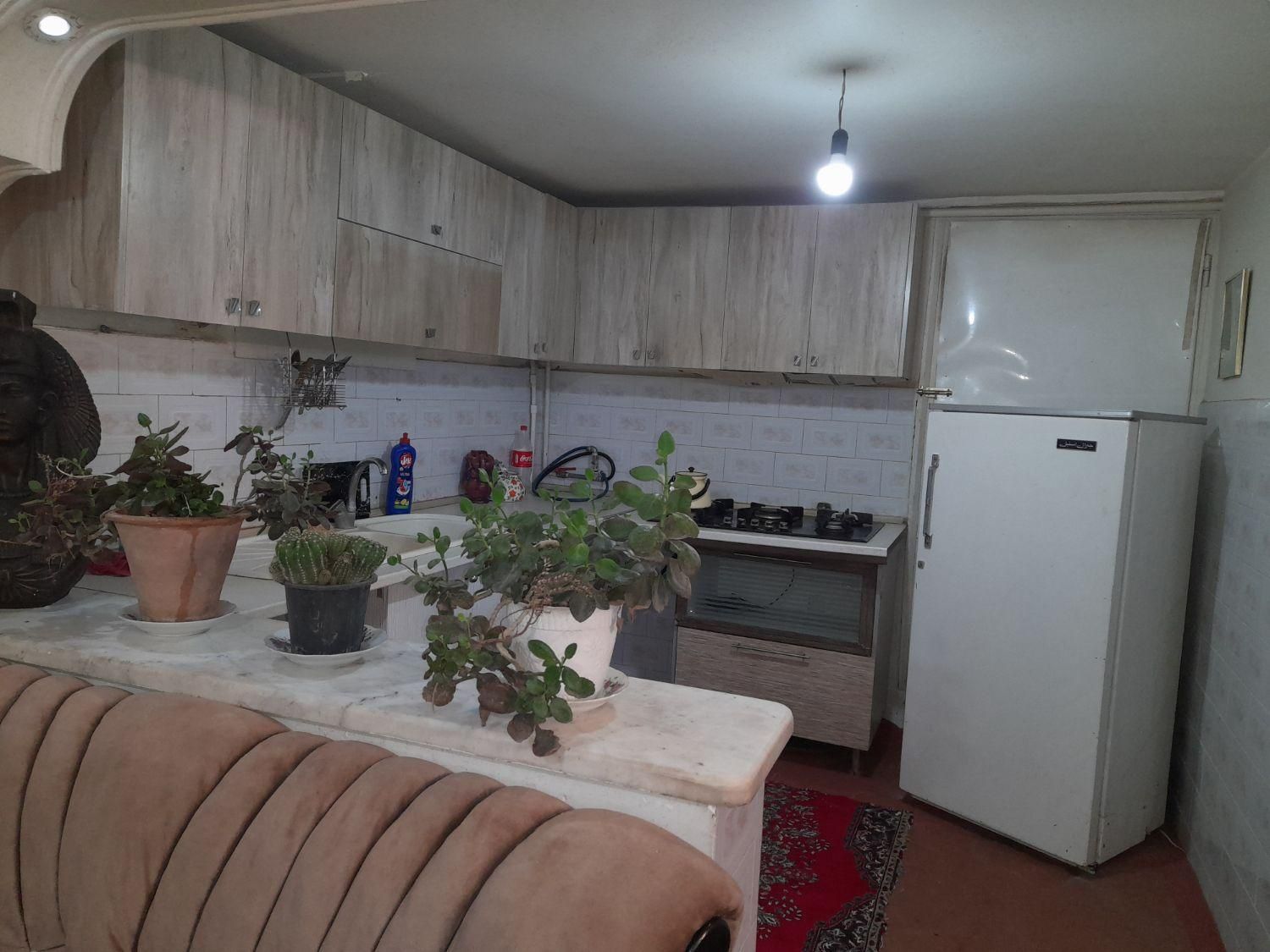 اجاره روزانه/هفتگی/ماهانه آپارتمان ۱۴۰ متری|اجارهٔ کوتاهمدت آپارتمان و سوئیت|تبریز, |دیوار