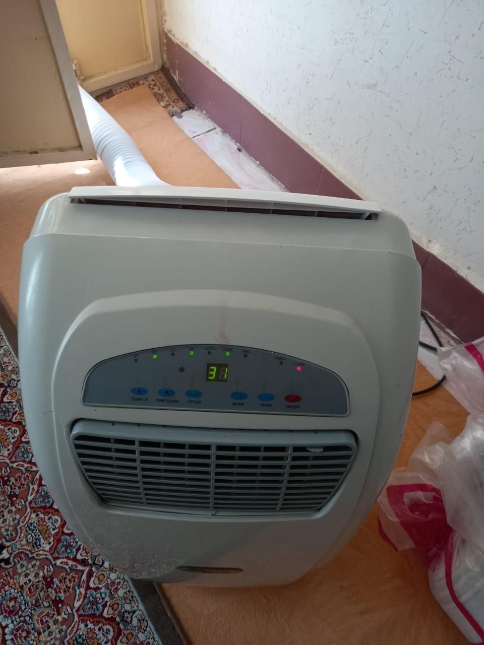 خدمات کولر های گازی پرتابل رفع نشتی سرویس شارژ گاز|کولر گازی و فن‌کوئل|مشهد, عبادی|دیوار