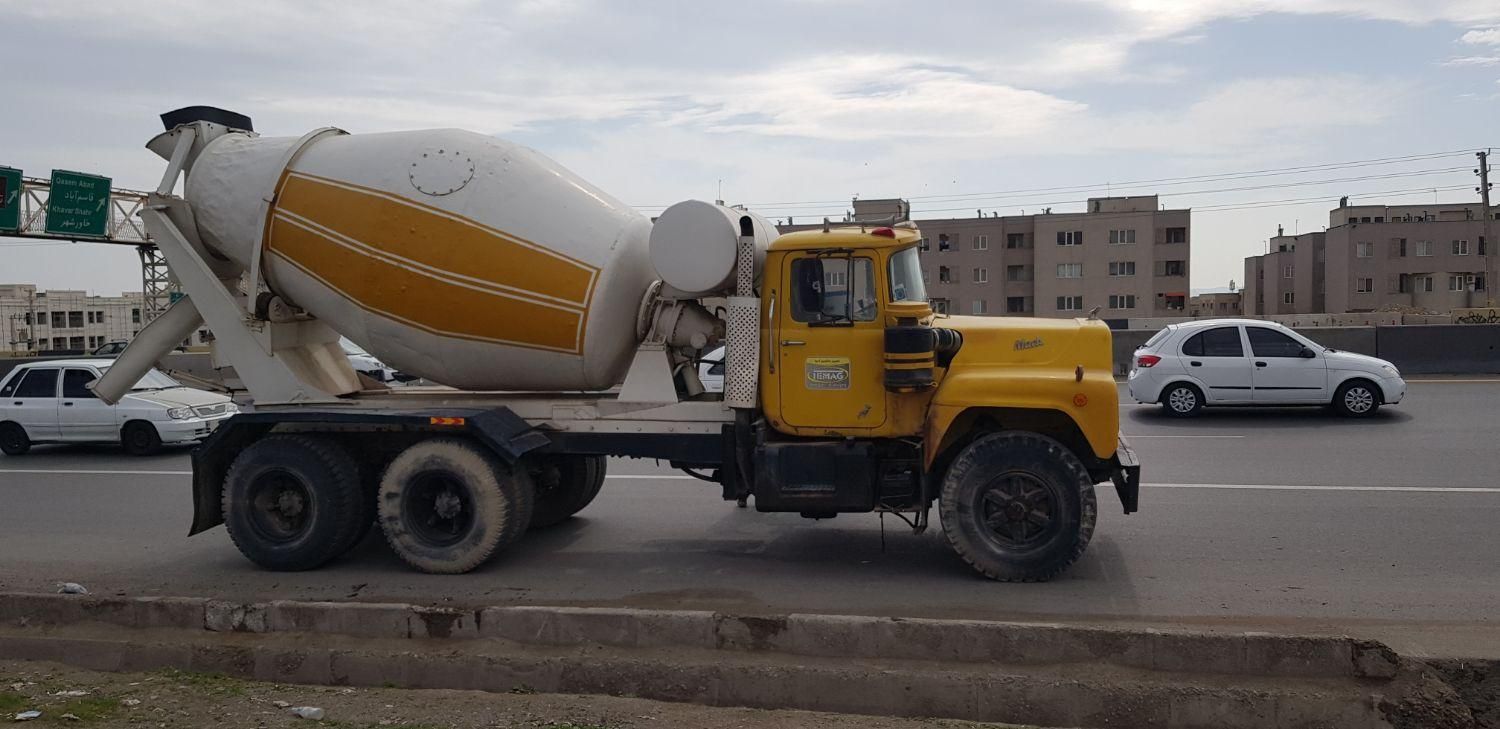 کامیون میکسر ماک کانادایی مدل ۱۹۷۴|خودرو سنگین|تهران, خاوران|دیوار