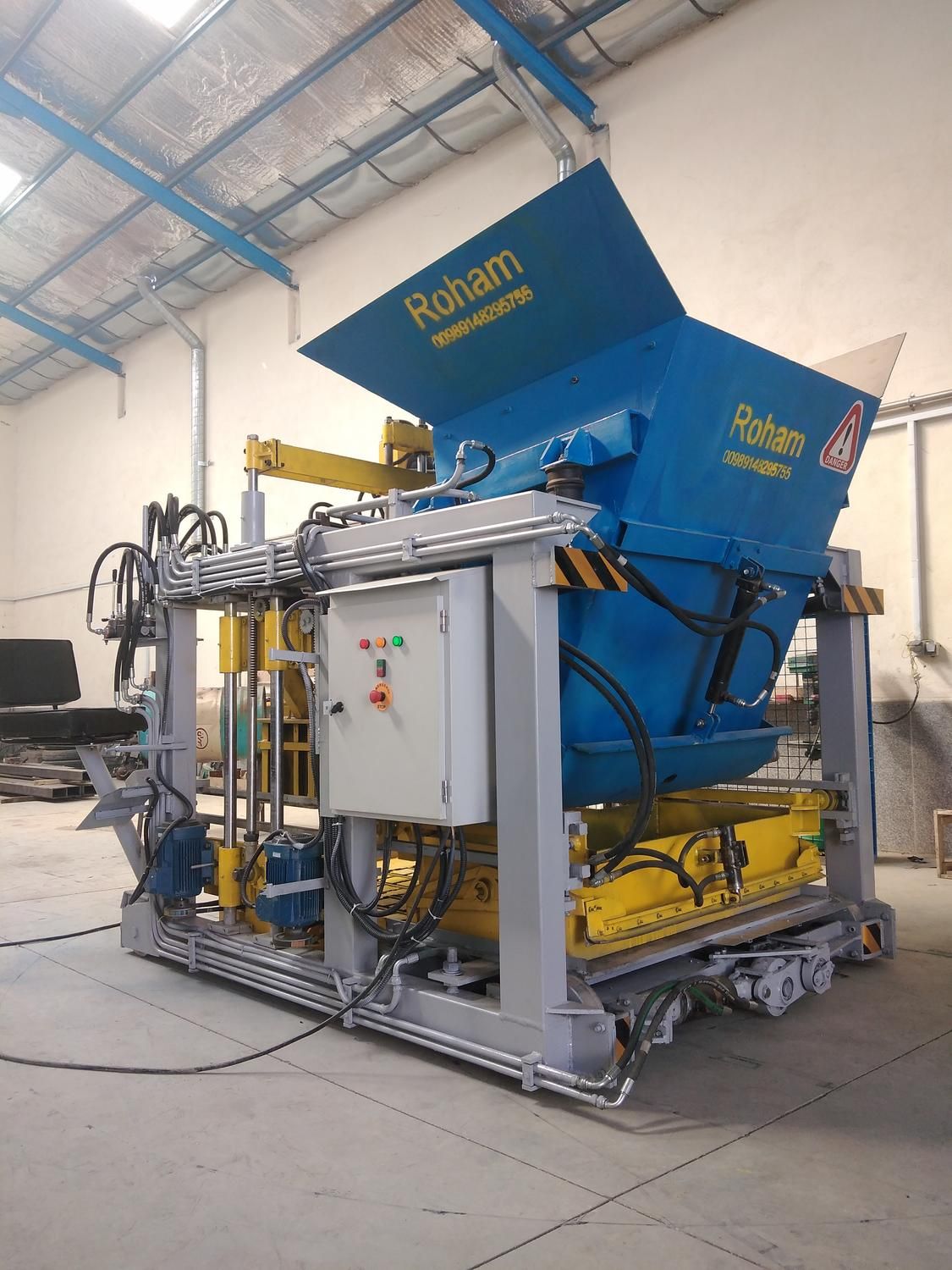 دستگاه بلوک زن 12 قالبه طرح زنیت آلمان|ماشین‌آلات صنعتی|تهران, آذربایجان|دیوار