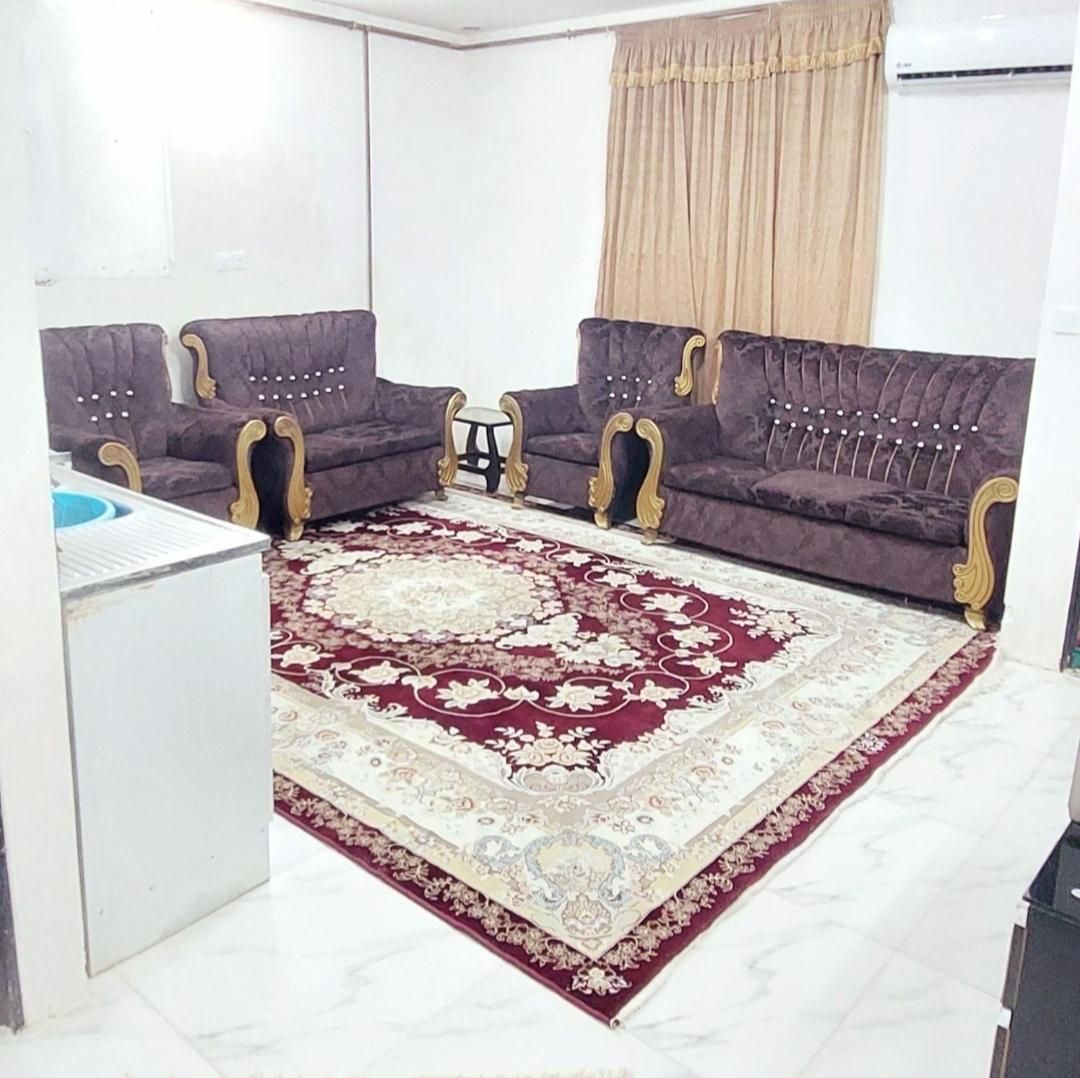 یک واحد دربست تک خوابه در رشت نیرودریایی|اجارهٔ کوتاه‌مدت آپارتمان و سوئیت|رشت, نیروی دریایی|دیوار