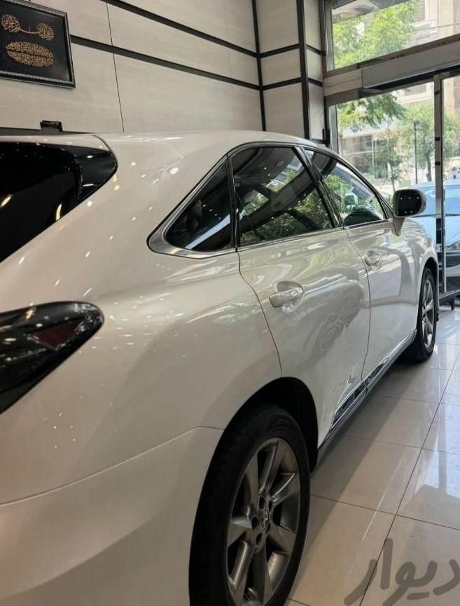 نصب شیشه دودی خودرو درب مغازه و محل با گارانتی|خدمات موتور و ماشین|کرج, گوهردشت|دیوار