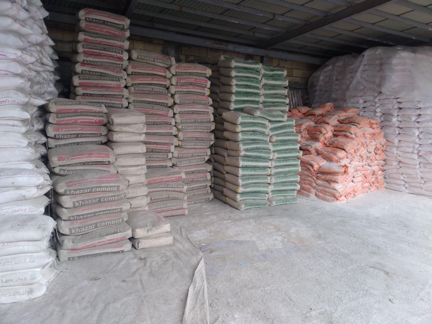 فروش عمده سیمان خزر پاکتی و فله|مصالح و تجهیزات ساختمان|رشت, بیجارپس|دیوار