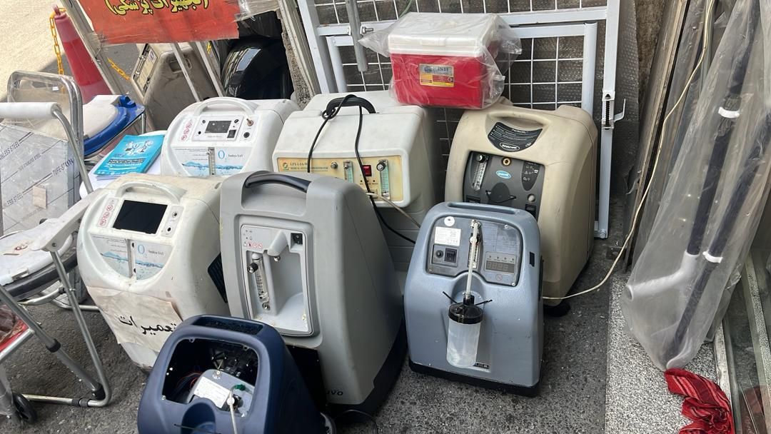 تخت سه شکن برقی اکسیژن ساز کپسول فروش|آرایشی، بهداشتی، درمانی|فردیس, |دیوار