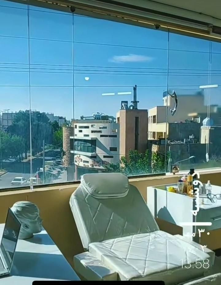اجاره واحد تجاری برای خدمات زیبایی|اجارهٔ دفتر کار، اتاق اداری، مطب|اصفهان, بهاران|دیوار