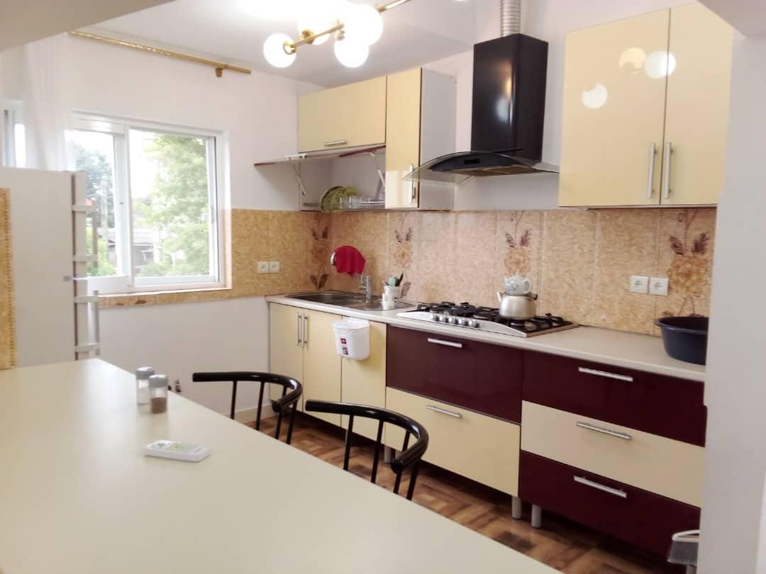 ویلا آپارتمان ۱۳۰۰ متری.|اجارهٔ کوتاهمدت آپارتمان و سوئیت|چالوس, |دیوار