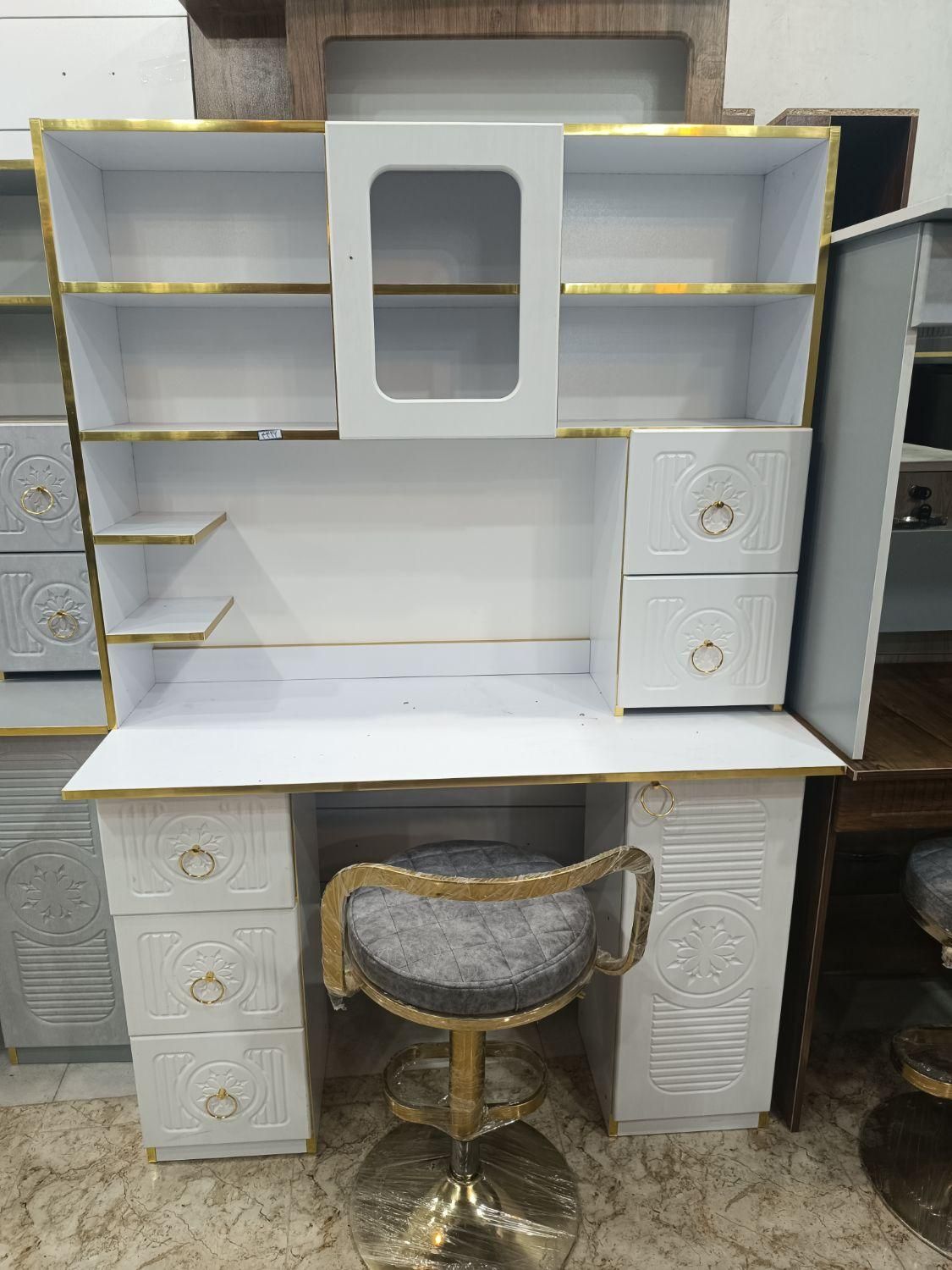 میز تحریر کتابخانه دار نما وکیوم|میز تحریر و کامپیوتر|کاشان, |دیوار