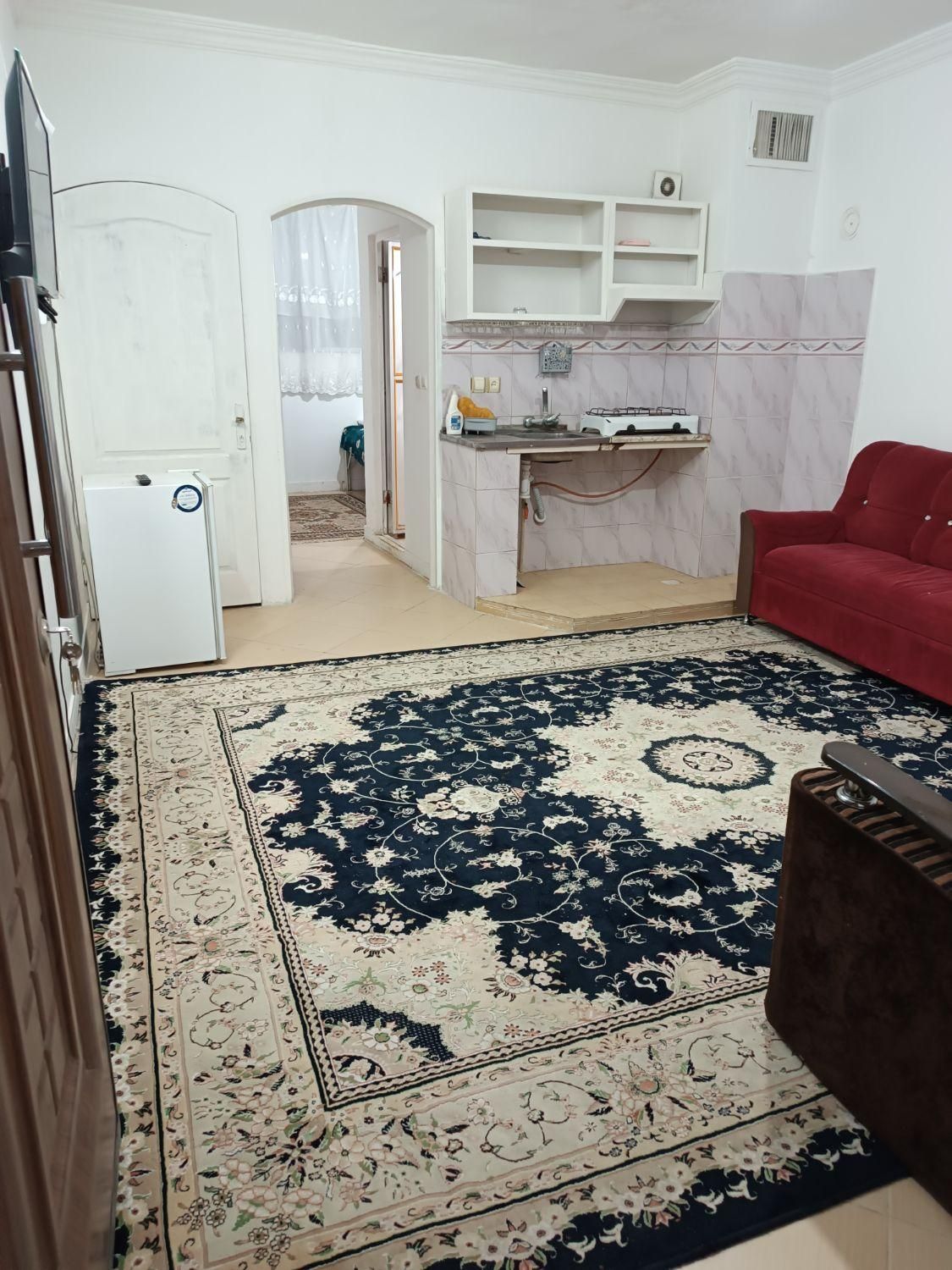 سوییت آپارتمان با پارکینگ نزدیک حرم|اجارهٔ کوتاه‌مدت آپارتمان و سوئیت|مشهد, جوادیه|دیوار