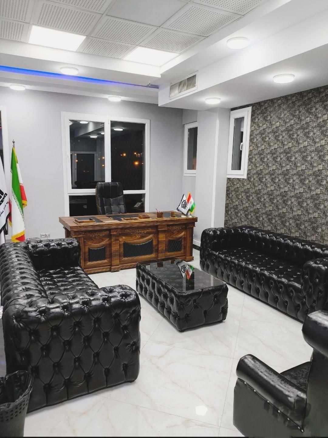 میز مدیریت،صندلی مدیریت کارمندی|مبلمان اداری|تبریز, |دیوار