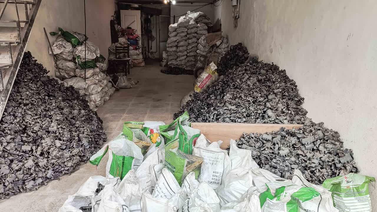 بست داربست بست چهار پیچ فولاد گستر بست فولاد شرق|عمدهفروشی|تهران, شهرک امام خمینی|دیوار