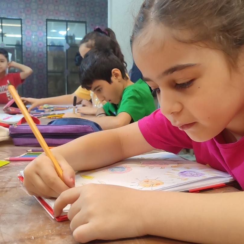 مدرسه هنر دلیبا( نقاشی و سفالگری تخصصی)|خدمات آموزشی|اهواز, کوی جانبازان(دانش)|دیوار