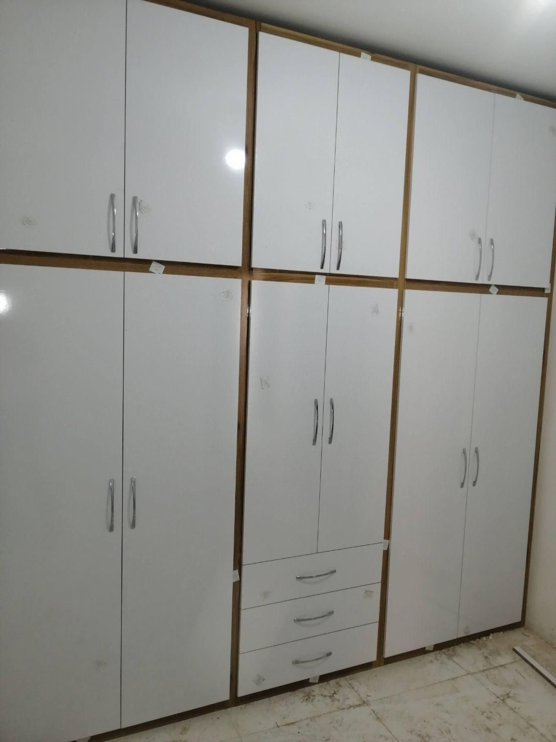 کمددیواری اشکاف کابینت کمد دیواری mdf ملامینه|جاکفشی، کمد، دراور|مشهد, ایثارگران|دیوار