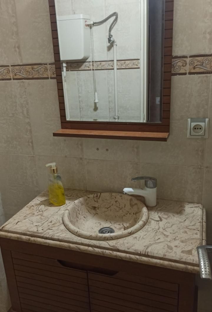 آپارتمان روزانه/ هفتگی / ماهانه نزدیک بیمارستانها|اجارهٔ کوتاه‌مدت آپارتمان و سوئیت|تهران, میدان ولیعصر|دیوار