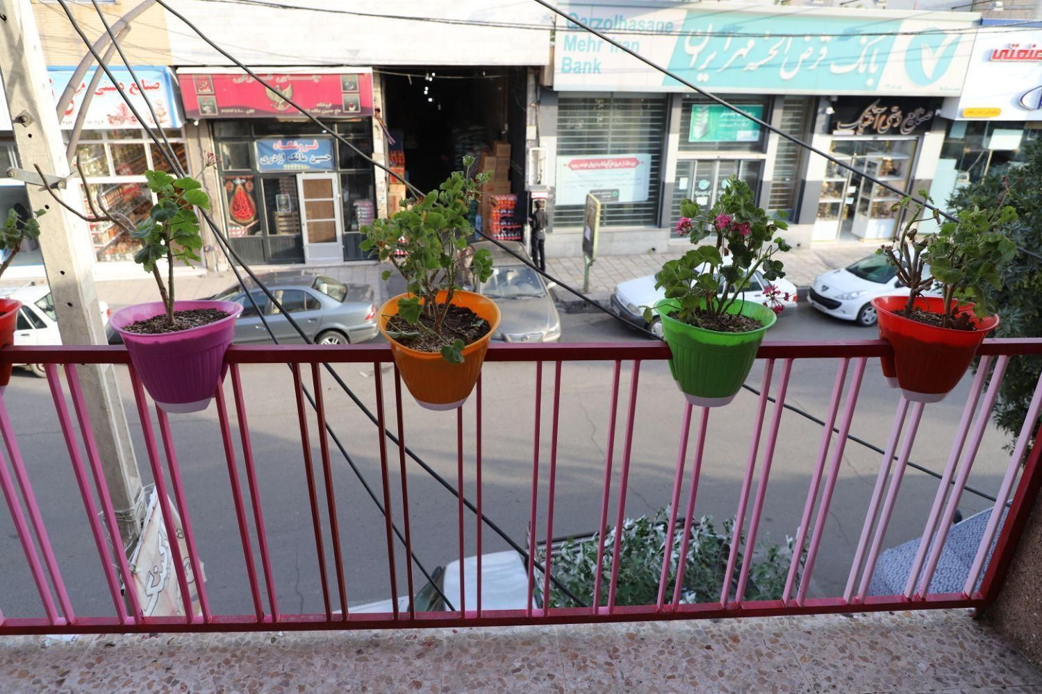 اولین مهمانپذیرممتاز *** مخصوص خانواده|اجارهٔ کوتاهمدت آپارتمان و سوئیت|زنجان, |دیوار