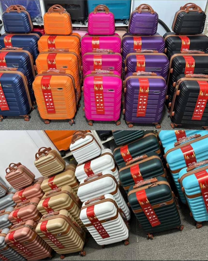 چمدان مسافرتی|کیف، کفش، کمربند|زنجان, |دیوار