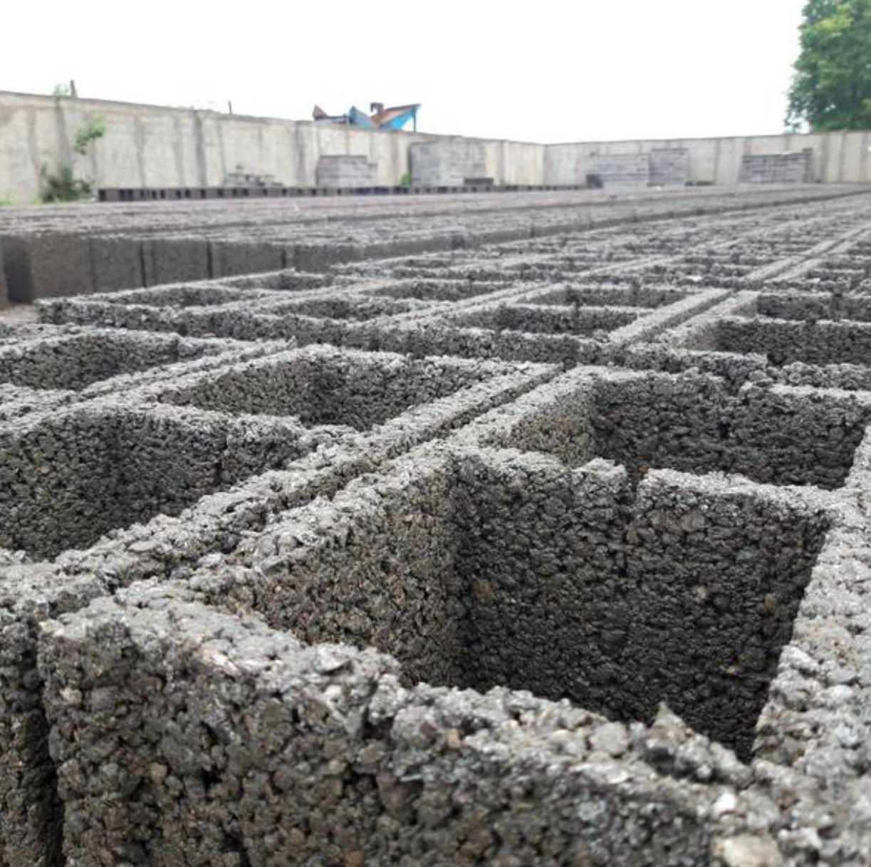 بلوک۲۰ /۱۰ کیلویی / مقاوم|مصالح و تجهیزات ساختمان|رشت, پسیخان|دیوار