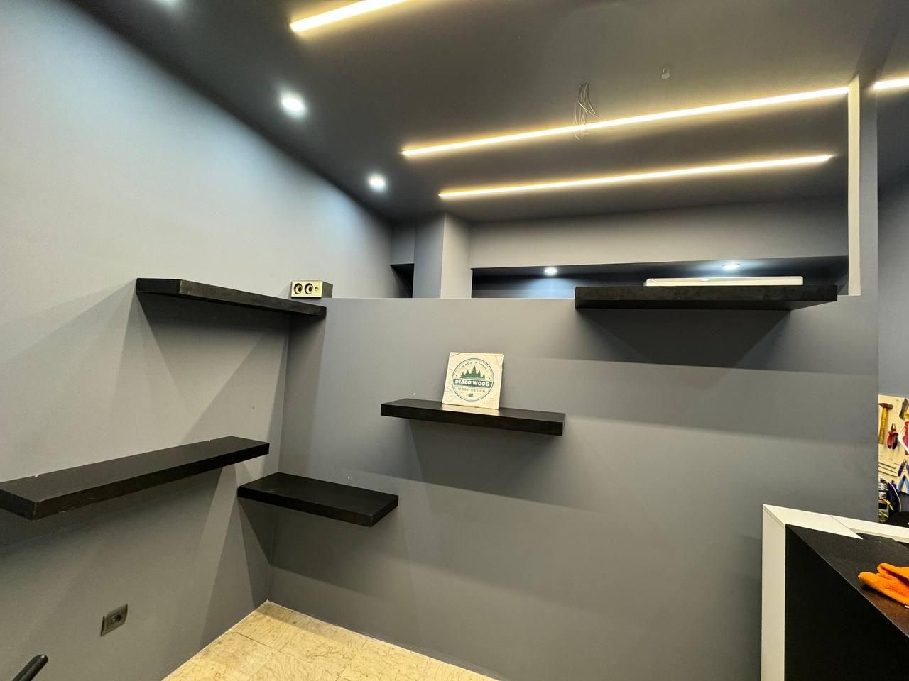 فروش شلف دیاکو اصل|کتابخانه، شلف، قفسههای دیواری|تهران, ایرانشهر|دیوار