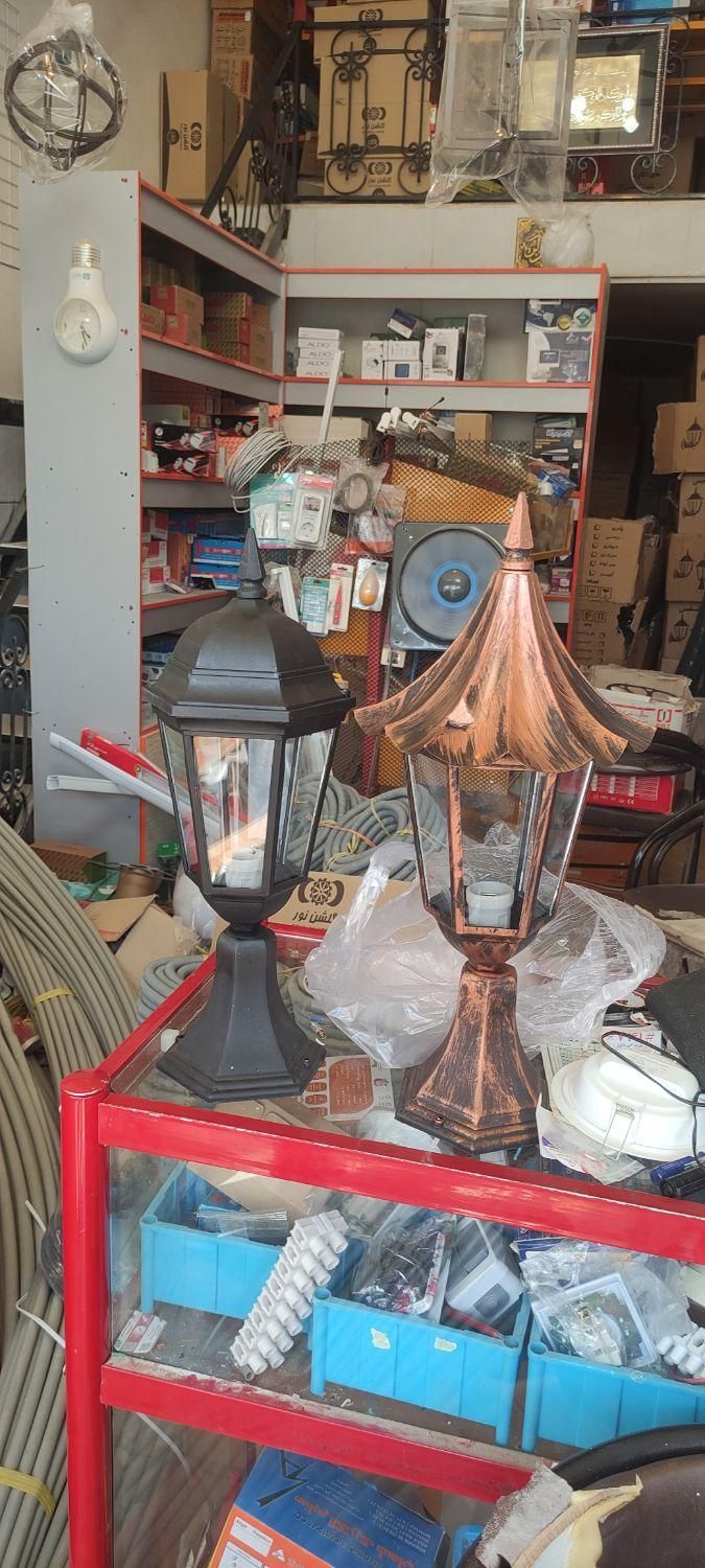 چراغ دیواری حیاطی و باغی|لامپ و چراغ|چهارباغ, |دیوار