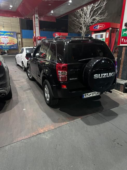 سوزوکی ویتارا مونتاژ اتوماتیک 2400cc، مدل ۱۳۸۹|خودرو سواری و وانت|تهران, شادمهر|دیوار