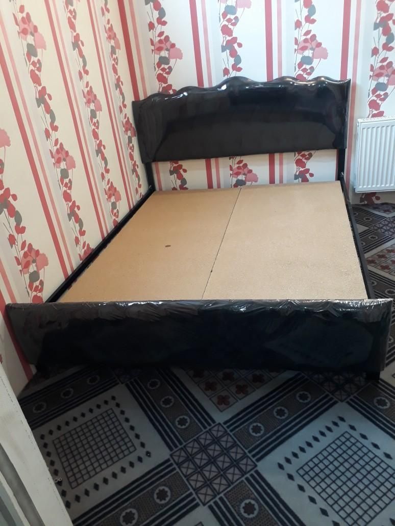 تختخواب فلزی دونفره|تخت و سرویس خواب|مشهد, رسالت|دیوار