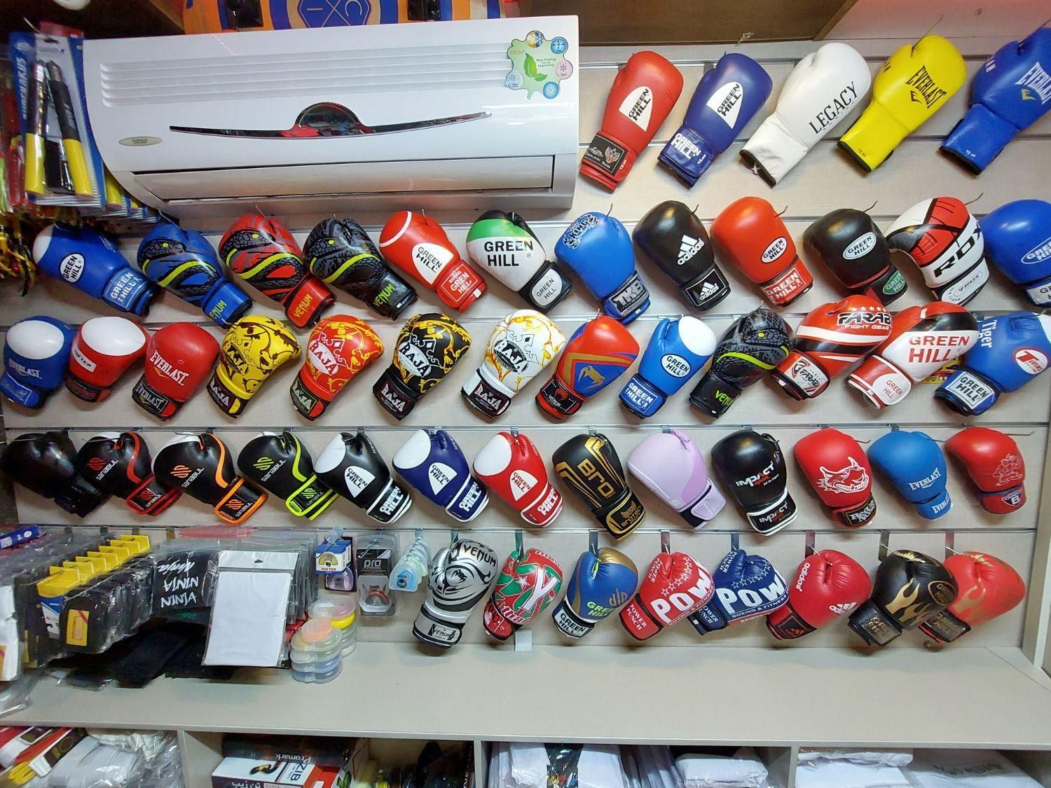 دستکش بوکس|تجهیزات ورزشی|کرج, خرمدشت|دیوار