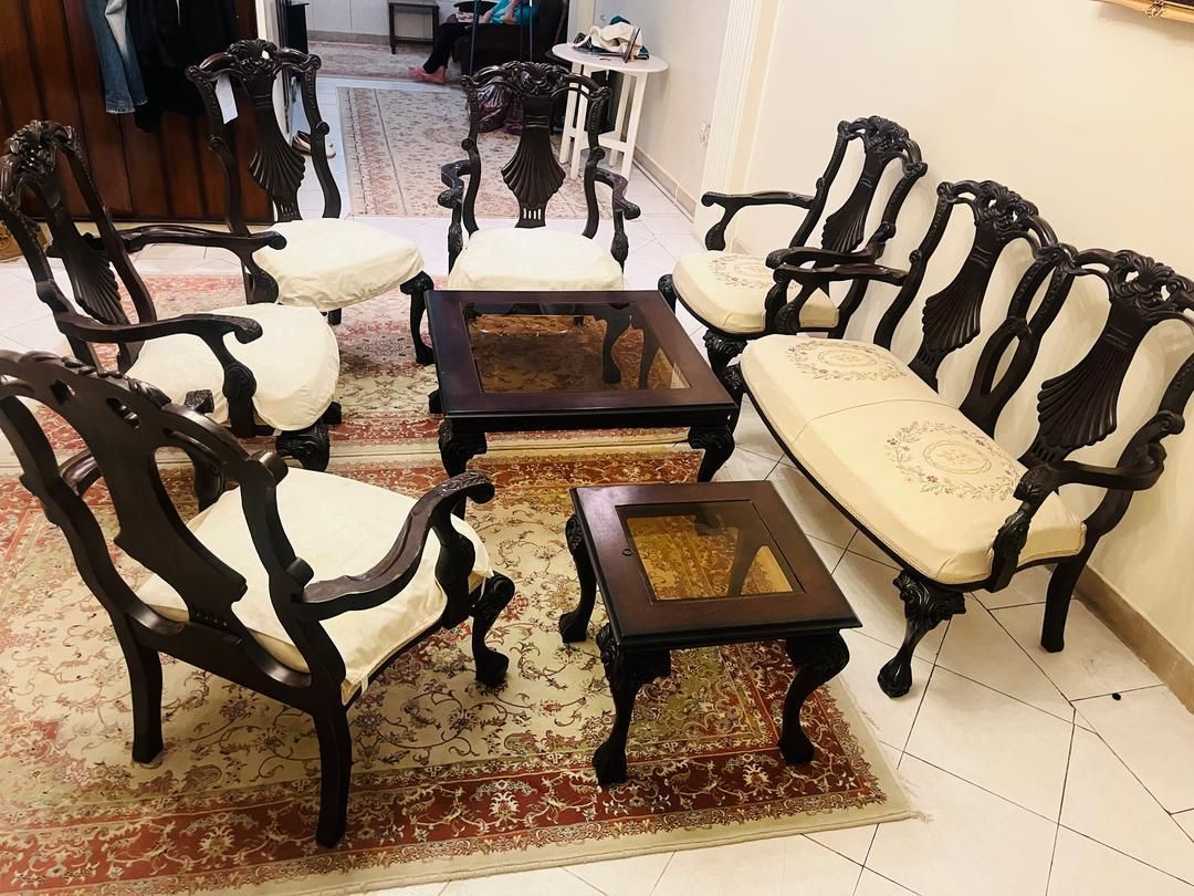 مبل 8نفره تموم چوب خالص خارجی تک با 3 تا میز|مبلمان خانگی و میز عسلی|تهران, تهرانپارس غربی|دیوار