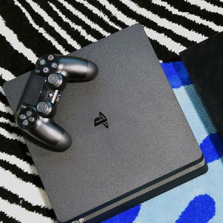 کنسول بازی PS4 (فروش دو ساله)|کنسول، بازی ویدئویی و آنلاین|گرگان, |دیوار