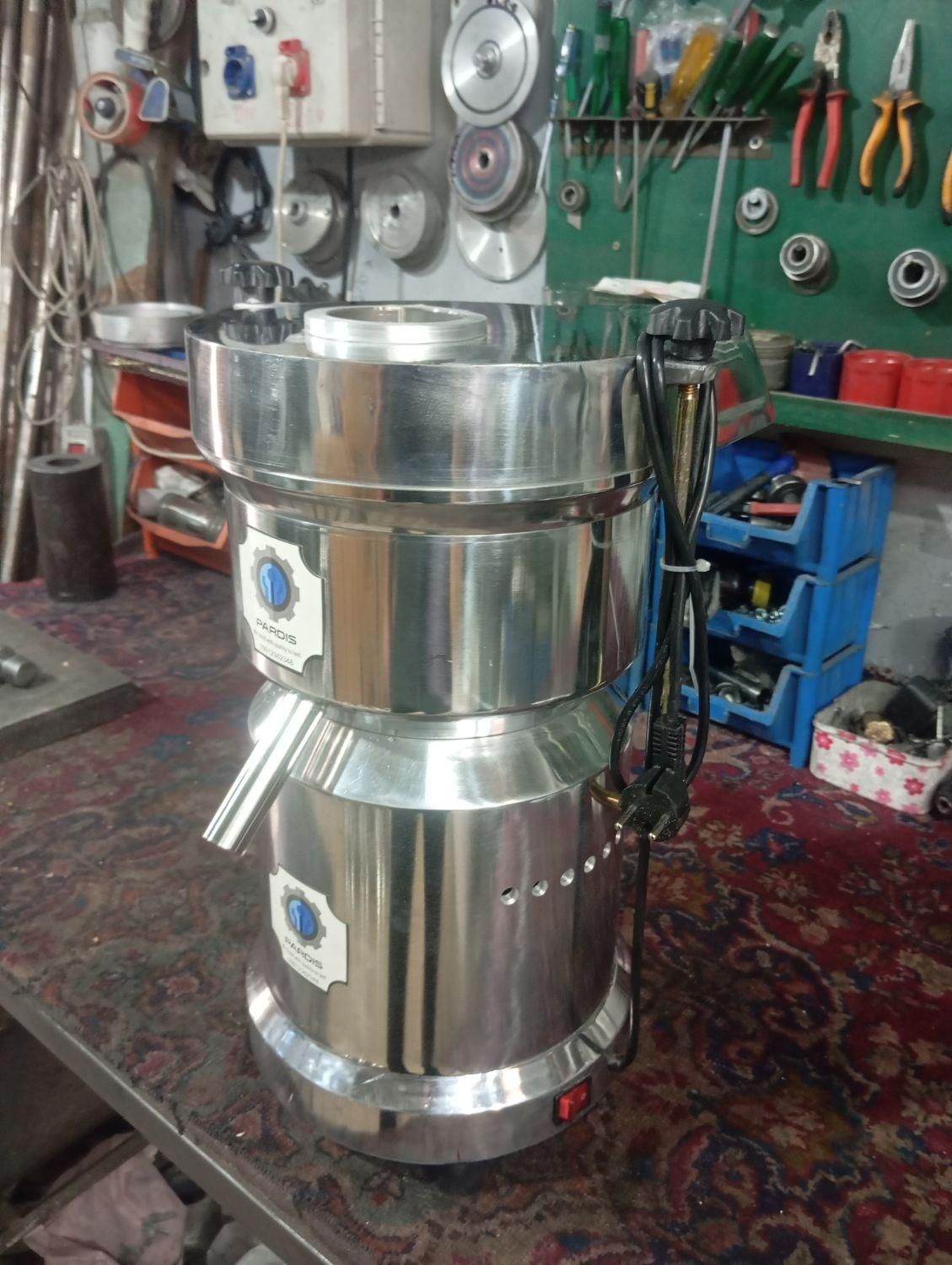 آبمیوه گیری صنعتی یک اسب یکونیم و سه اسب|آبمیوه‌گیر و آب‌مرکبات‌گیر|تهران, بهمن یار|دیوار