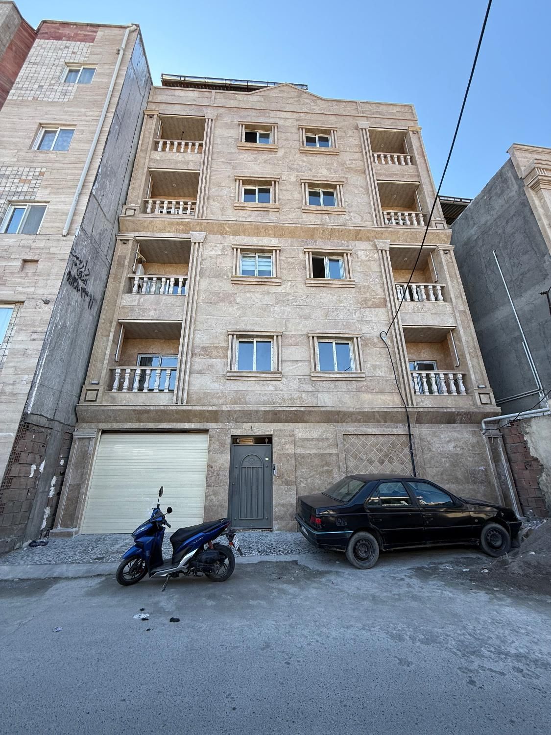 آپارتمان ۱۰۰ متری ،لوکیشن بینظیر،وام ۳۰۰ میلیون|فروش آپارتمان|بندر گز, |دیوار