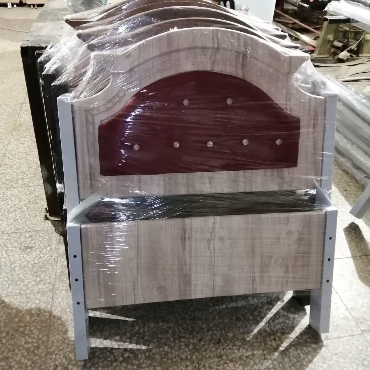 تختخواب ، تخت خواب یک نفره فلزی|تخت و سرویس خواب|یزد, |دیوار