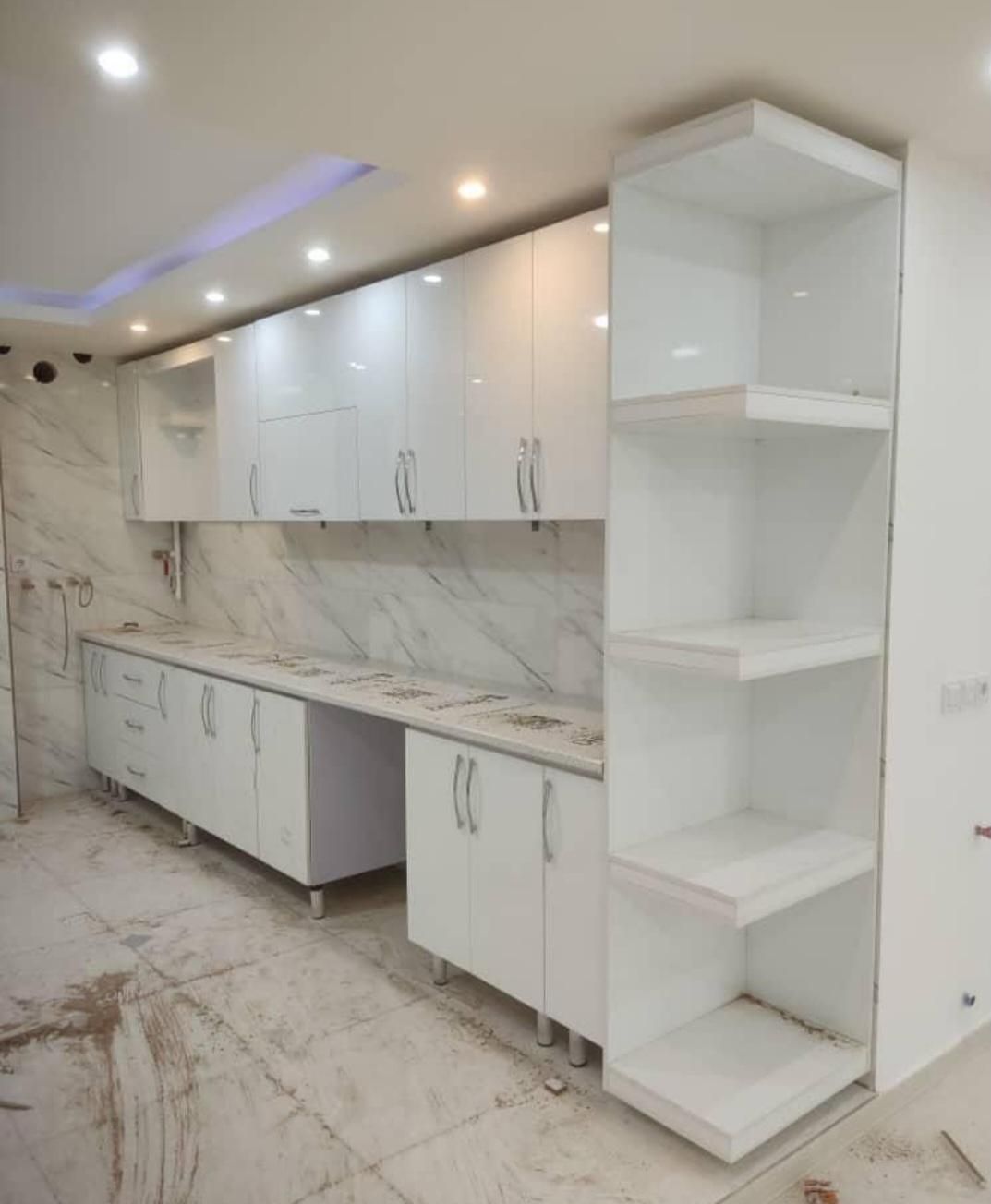 کابینتویترینداردکوریدار (کد۱۲۰۰)|مصالح و تجهیزات ساختمان|رشت, پیرکلاچای|دیوار