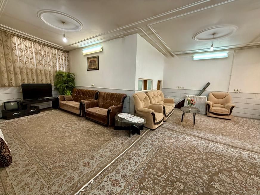 اجاره روزانه/ماهانه منزل۲خواب دربست فول باپارکینگ|اجارهٔ کوتاه‌مدت آپارتمان و سوئیت|کاشان, باغ ماجد|دیوار