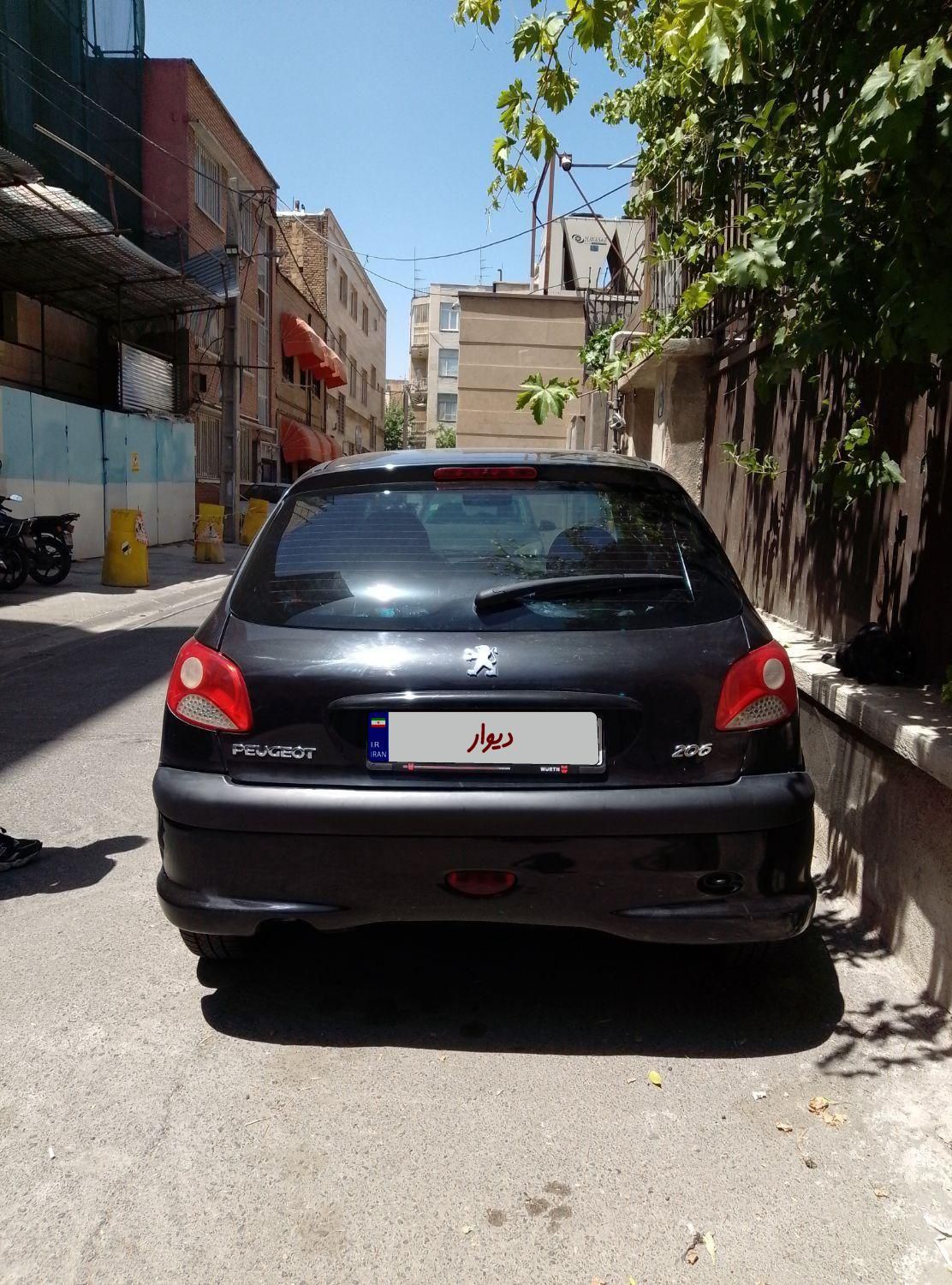 پژو 206 تیپ ۳، مدل ۱۳۸۳|خودرو سواری و وانت|تهران, میدان انقلاب|دیوار