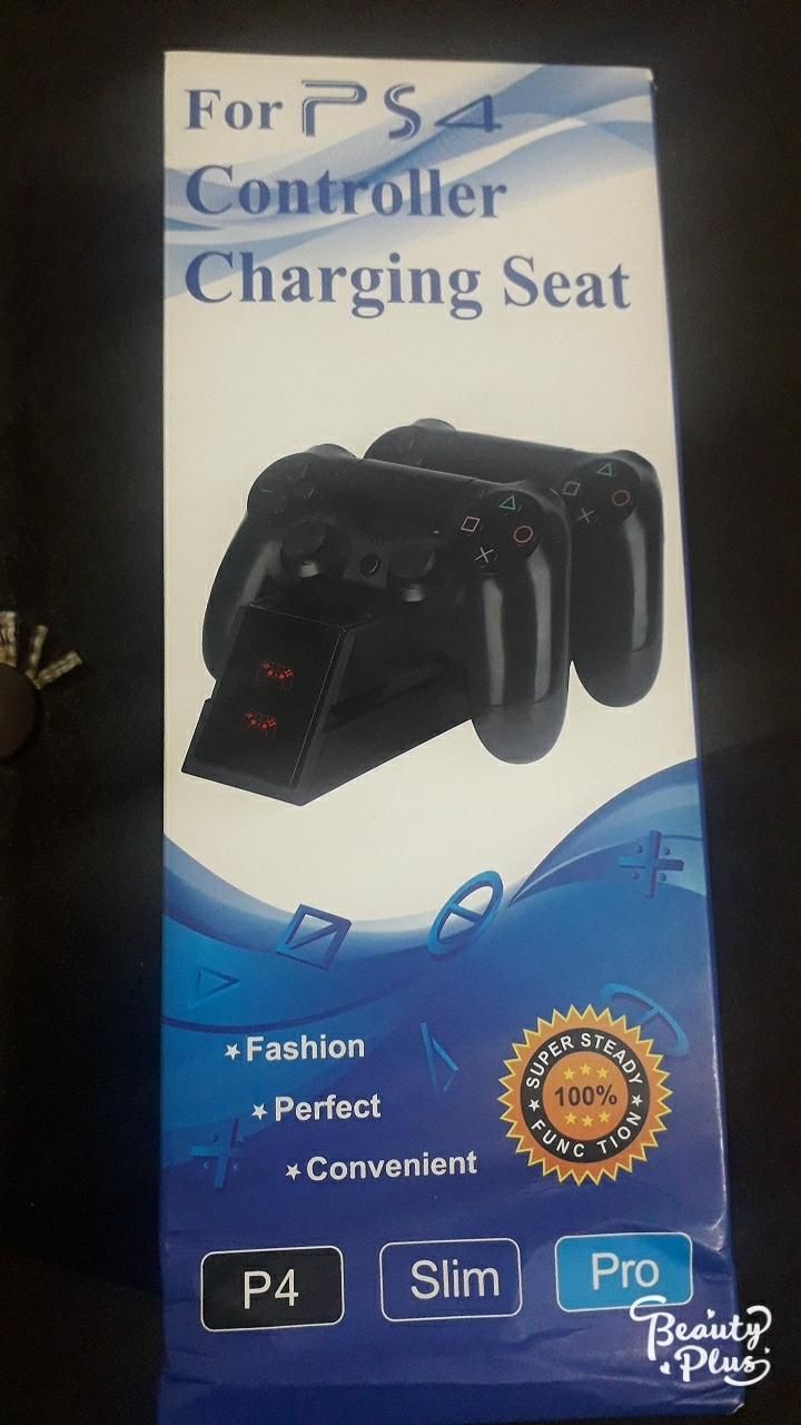 شارژر دسته ps4|کنسول، بازی ویدئویی و آنلاین|شاهین‌شهر, طالقانی|دیوار