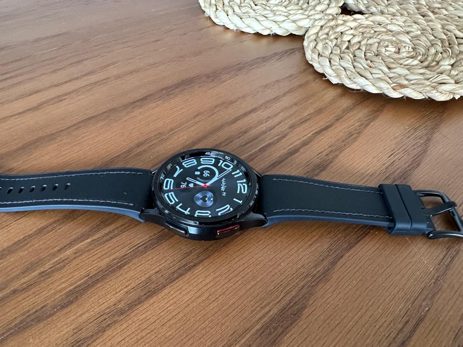 ساعت هوشمند سامسونگ مدل Galaxy Watch6 Classic 43mm|ساعت|نور, |دیوار