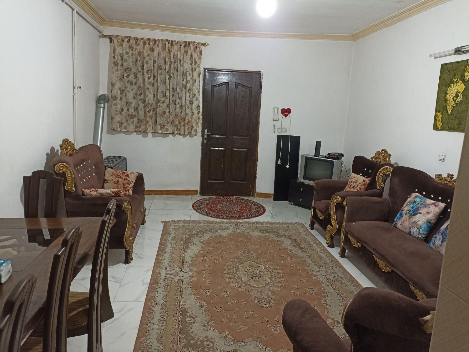اجاره سوییت آپارتمان مبله پارکینگ دار ارشاد|اجارهٔ کوتاه‌مدت آپارتمان و سوئیت|رشت, اسماعیل آباد|دیوار