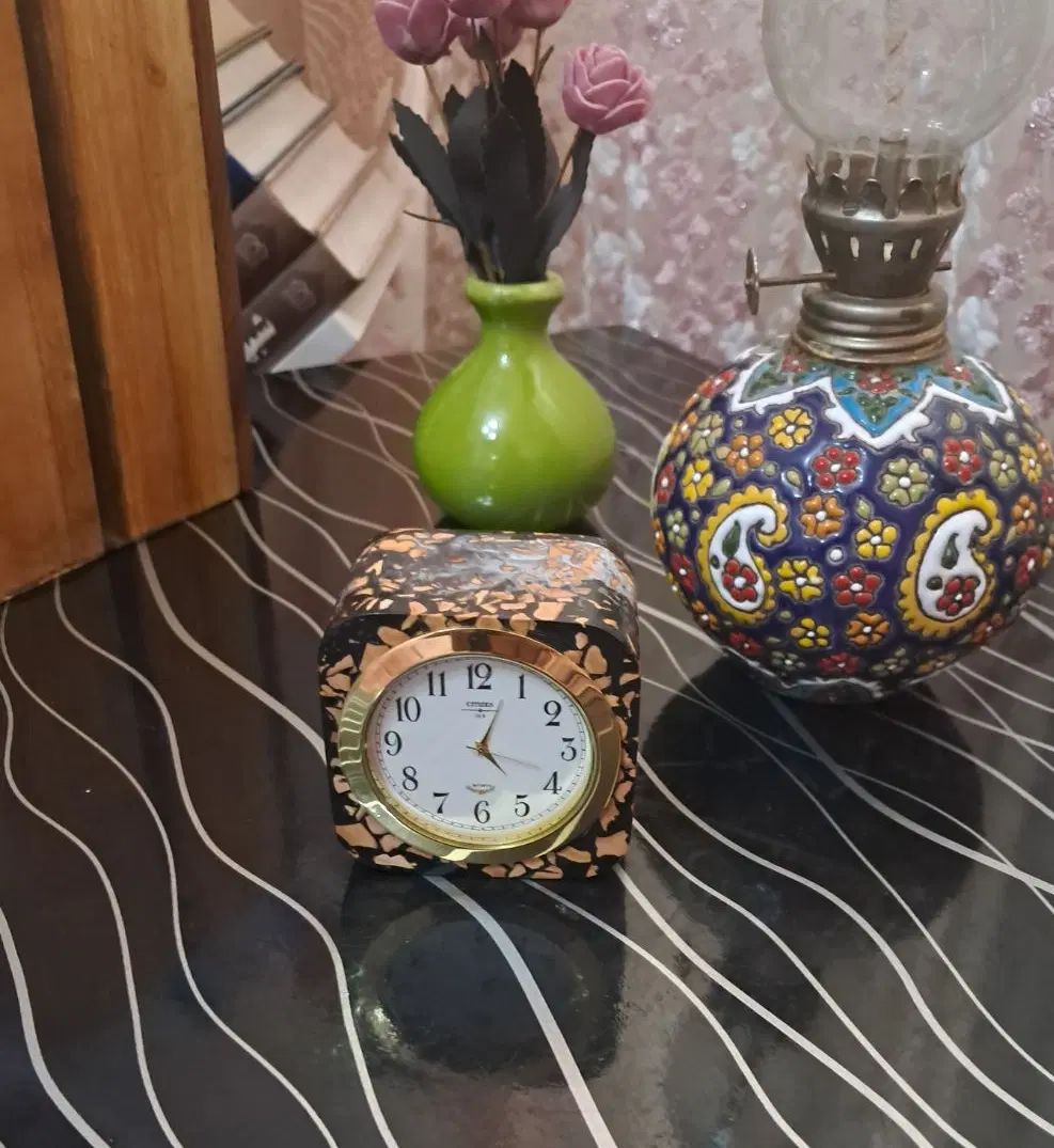 ساعت‌رو میزی|صنایع دستی و سایر لوازم تزئینی|تهران, دولاب|دیوار