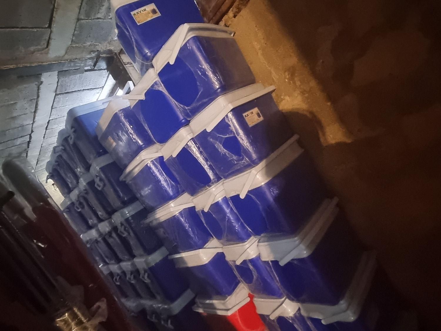 یخدون مسافرتی در سایز بندی و شرکت های متنوع ایران|ظروف نگهدارنده، پلاستیکی، یک‌بارمصرف|خرم‌آباد, |دیوار