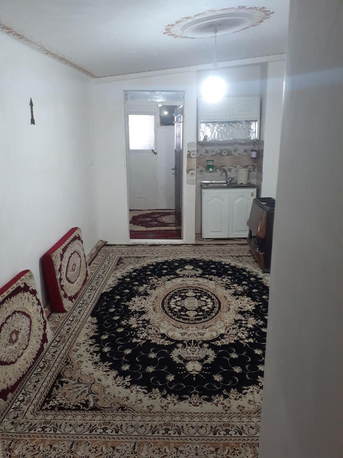 سوییت ویلایی+پارکینگ در ملایرشبانه روزی بامجوزرسمی|اجارهٔ کوتاه‌مدت آپارتمان و سوئیت|ملایر, |دیوار