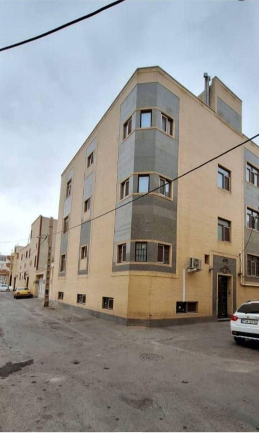 فروش  مجتمع  ۶واحدی ۸۳۰ متری|فروش دفتر کار، اتاق اداری، مطب|کرمان, |دیوار