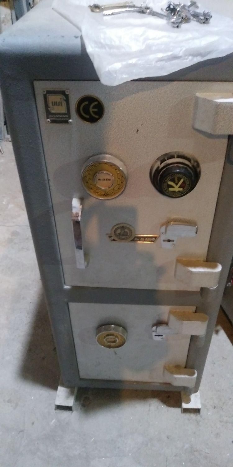 کلید سازی سیار تمام وقت|خدمات پیشه و مهارت|کرمان, |دیوار