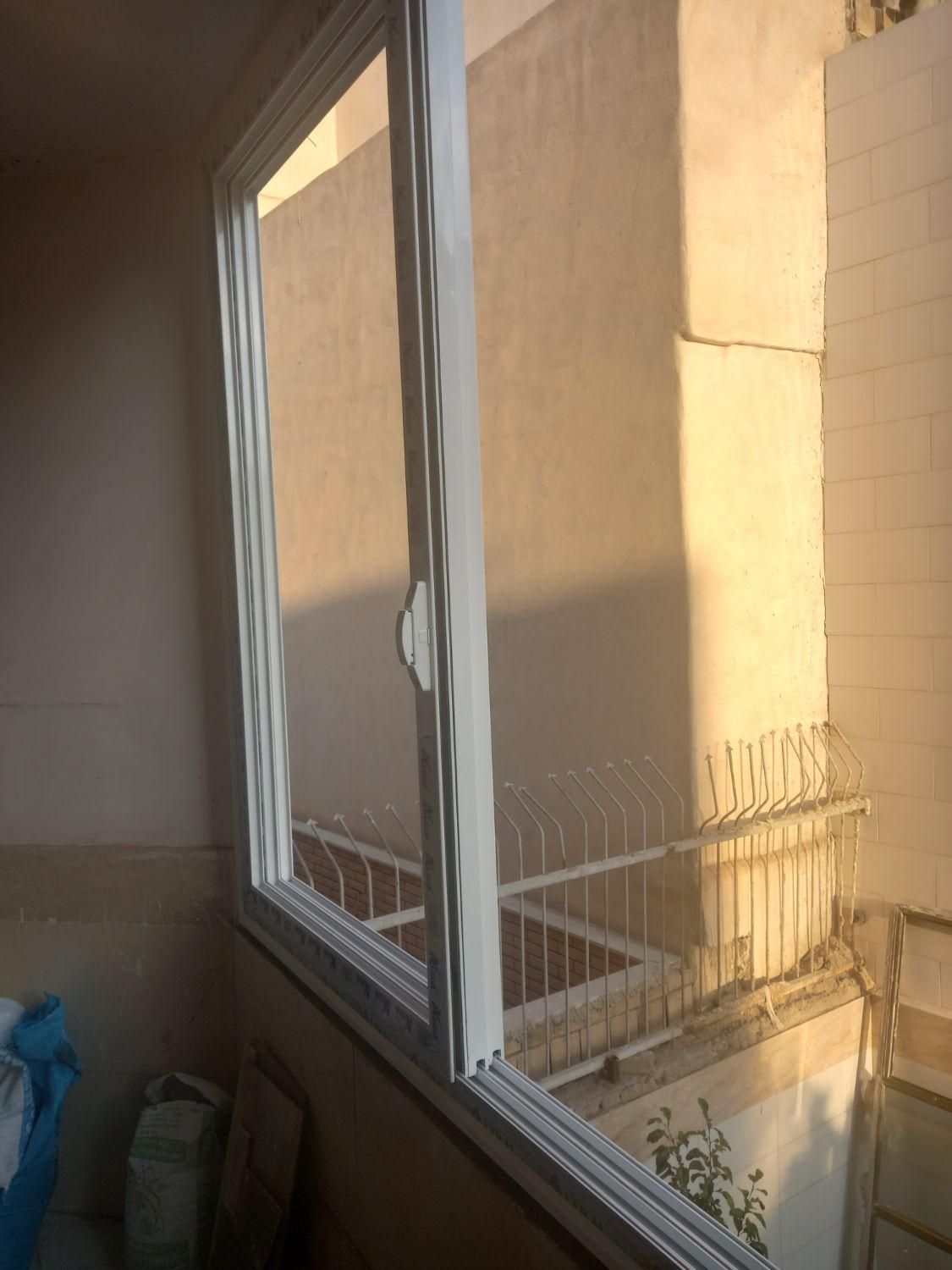 درب و پنجره و توری آلومینیوم|مصالح و تجهیزات ساختمان|اصفهان, جنیران (لادان)|دیوار